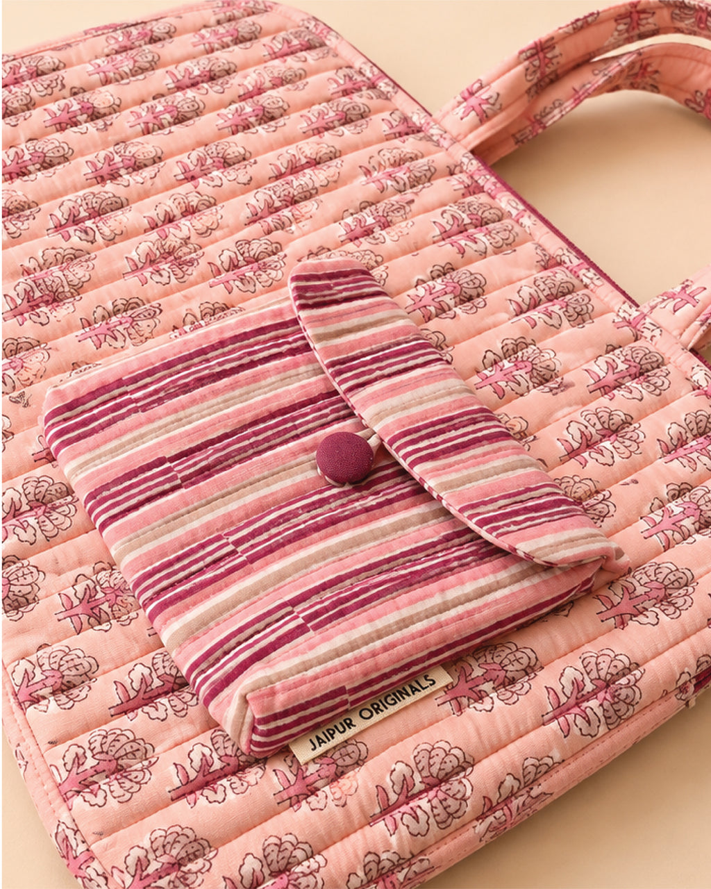 Gul Quilted Laptop Bag
